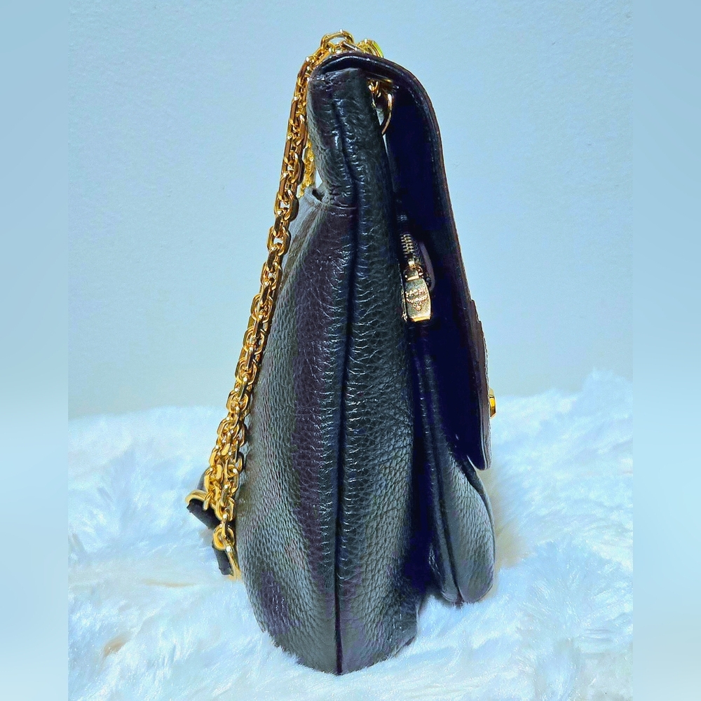 MCM Black Leather Shoulder Bag with Gold Accents with COA - Picture 4 of 16